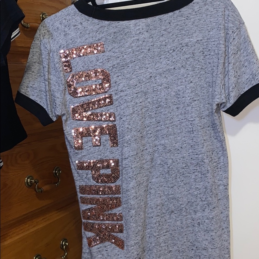 Grey tee - Picture 2 of 3